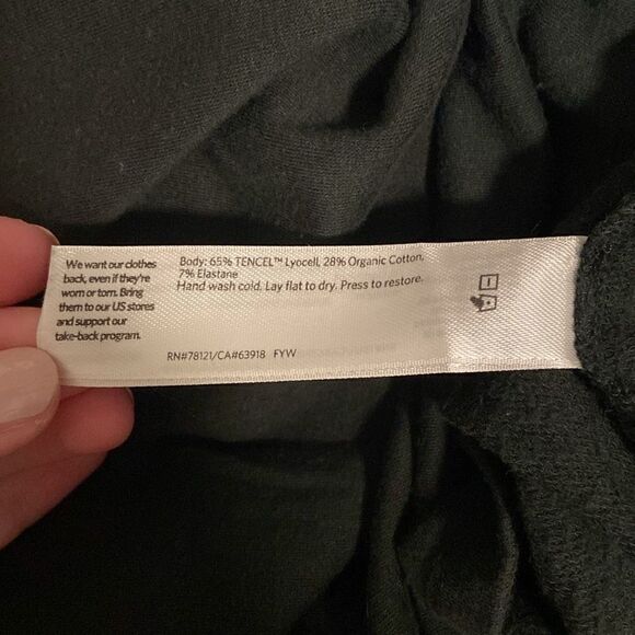 Eileen Fisher Black Long Sleeve Funnel Neck Tunic Blouse Size Medium - Picture 7 of 7